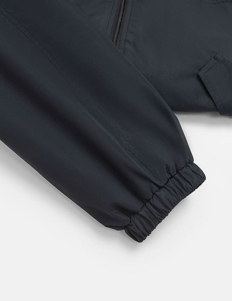 Áo gió nữ có mũ hình in trước ngực