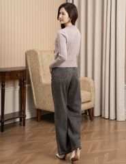 Áo len nữ cổ tròn khuy nơ kim loại