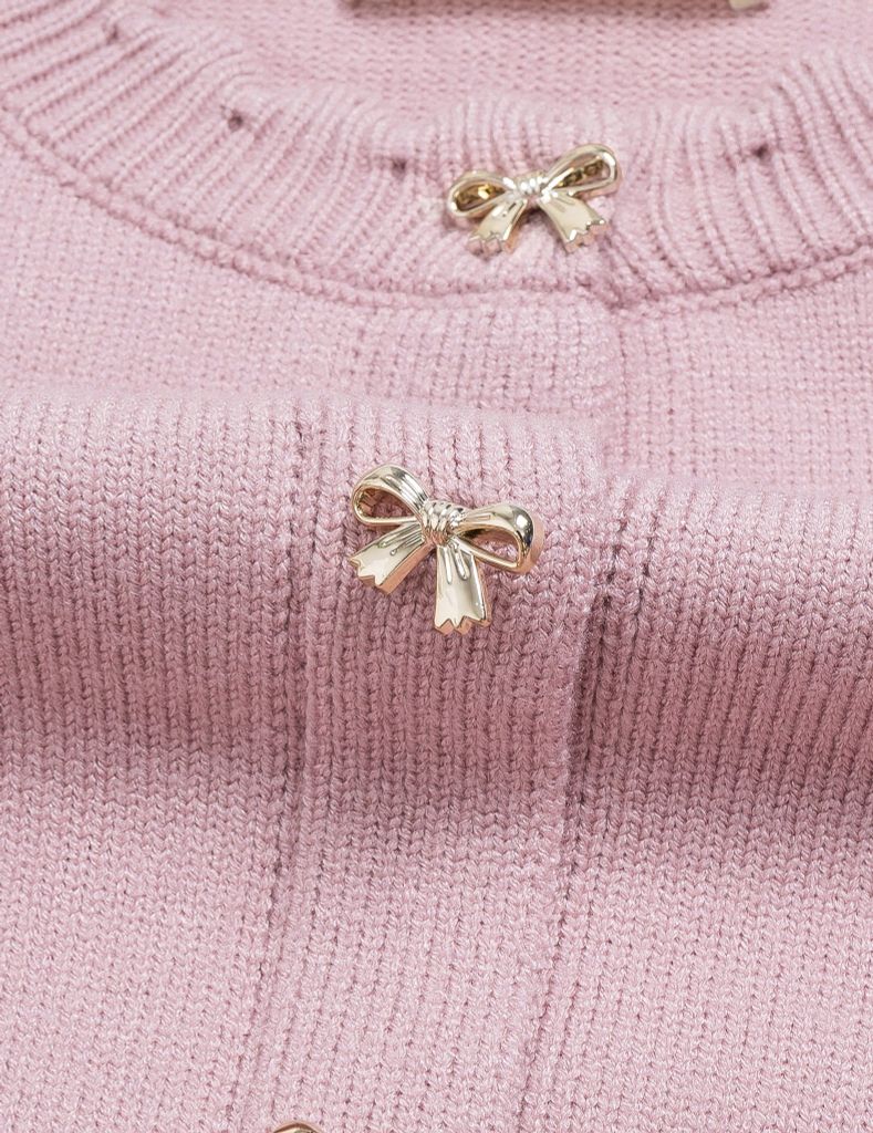 Áo len nữ cổ tròn khuy nơ kim loại