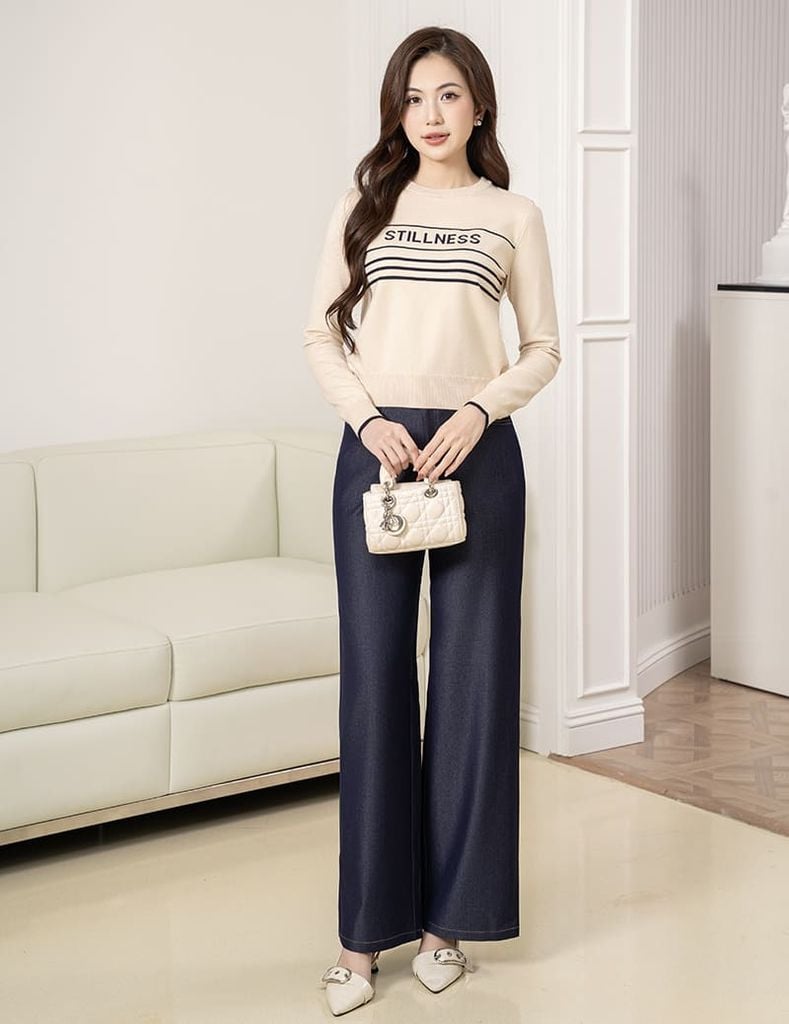 Quần jean nữ ống rộng cạp may đỉa chéo