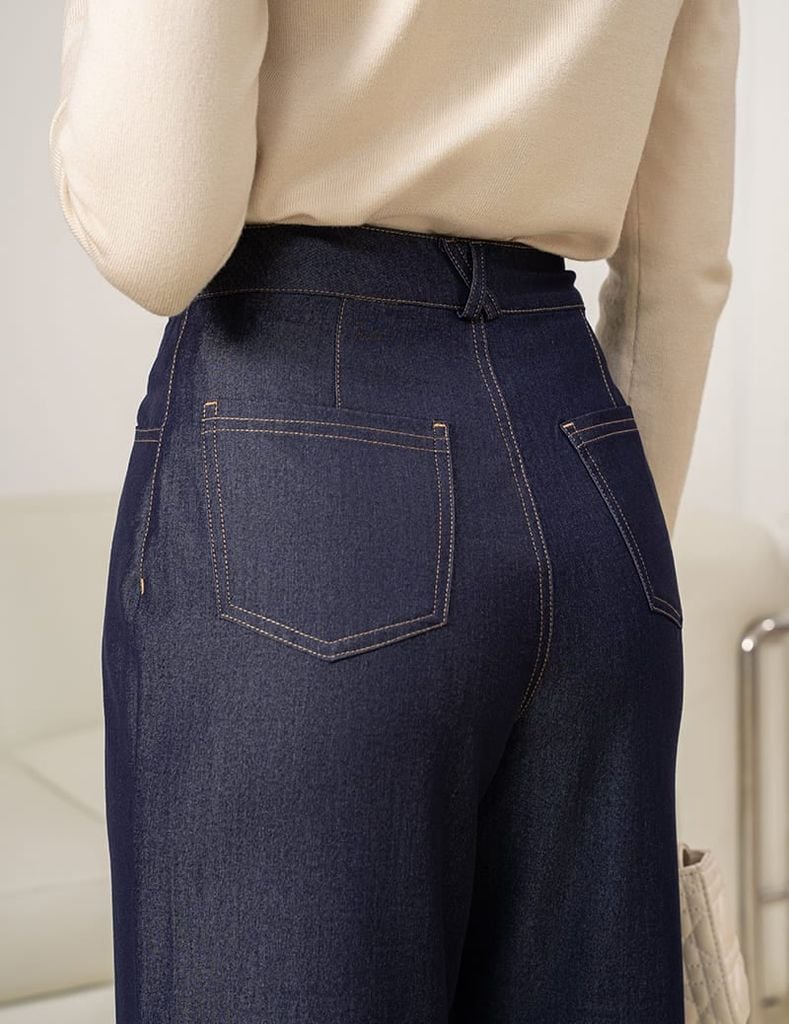 Quần jean nữ ống rộng cạp may đỉa chéo