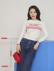 Áo len cổ tròn nữ dệt họa tiết ngang ngực