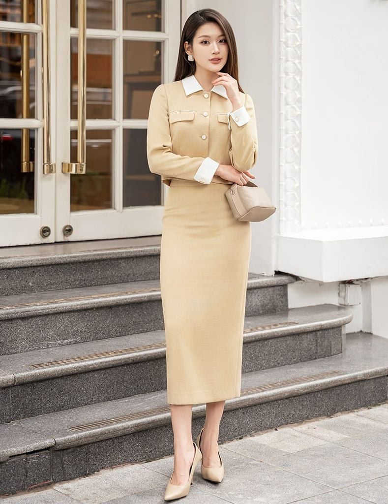 Bộ vest nữ cổ bẻ vải phối