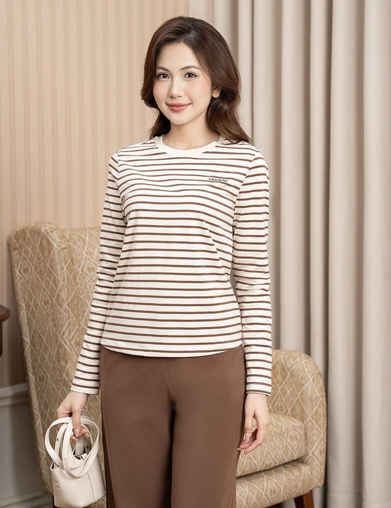 Bộ đồ cotton nữ hình in trước ngực