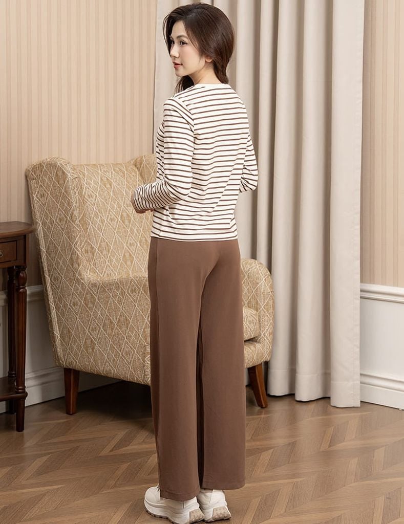 Bộ đồ cotton nữ hình in trước ngực