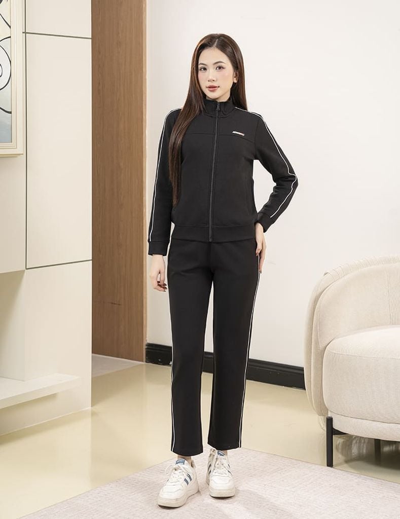 Bộ đồ đông nữ  2 da ngực in logo