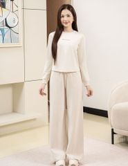 Bộ nỉ cổ tròn nữ hình in trước ngực