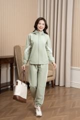 Bộ gió nữ có mũ hình in trước ngực