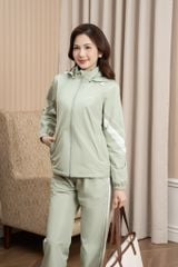 Bộ gió nữ có mũ hình in trước ngực