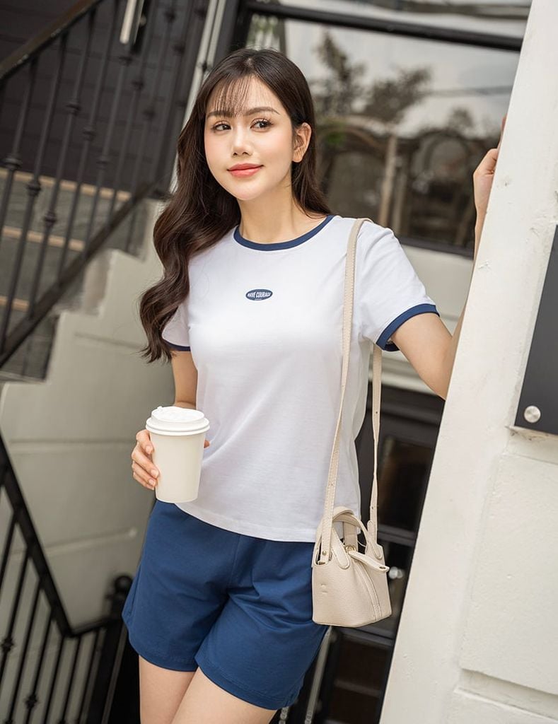 Bộ đồ hè quần đùi nữ hình in trước ngực