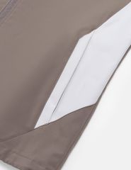 Áo gió có mũ nữ ngực in logo phối 2 bên sườn