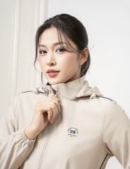 Áo khoác gió có mũ nữ hình in trước ngực