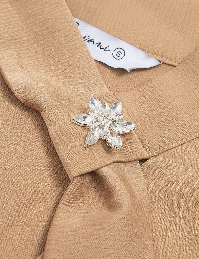 Áo sơ mi dài tay nữ cổ V