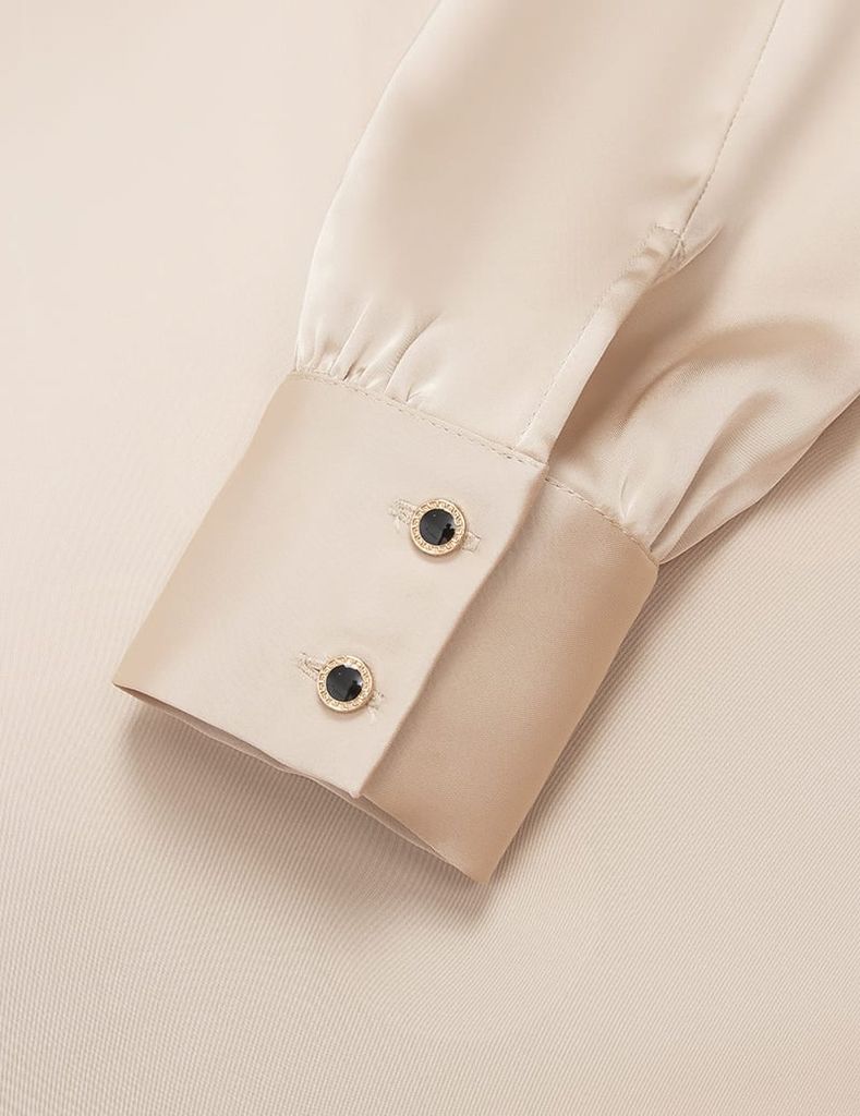 Áo sơ mi dài tay nữ cổ cài ghim trang trí