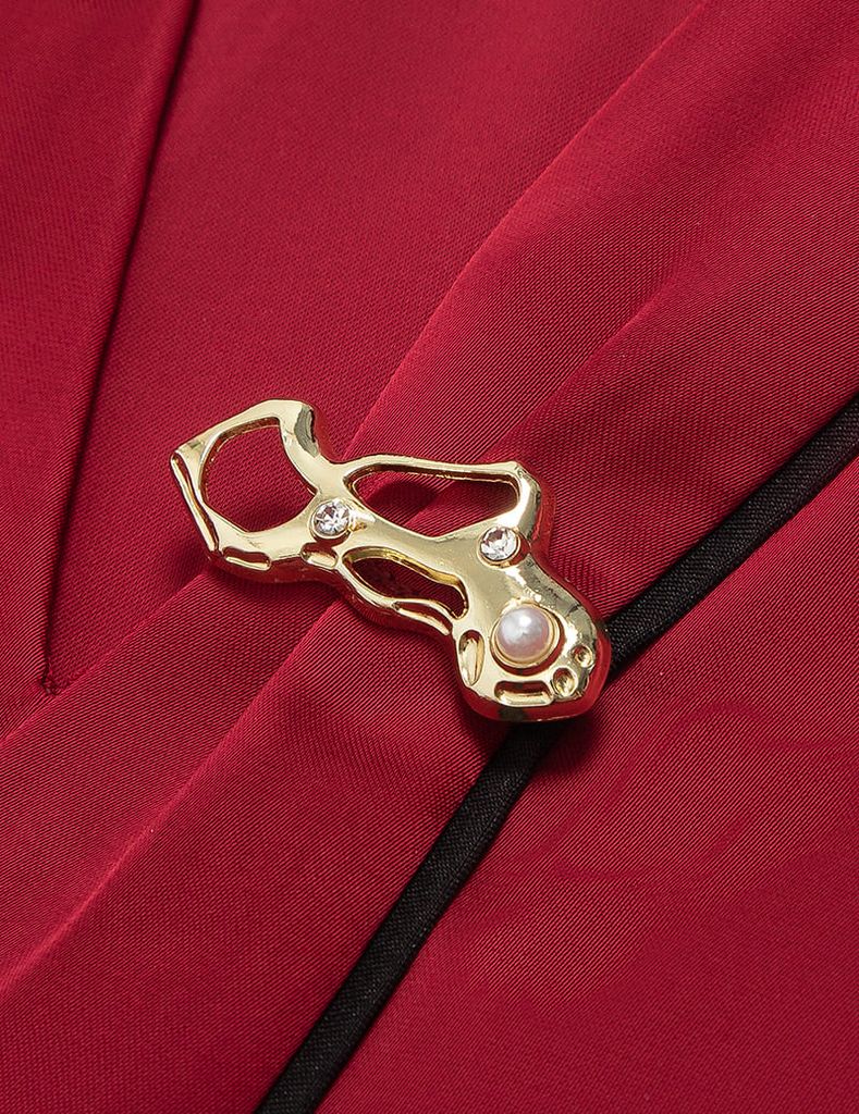 Áo sơ mi dài tay nữ cổ cài ghim trang trí