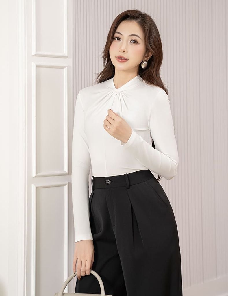 Áo thun dài tay nữ cổ vặn xoắn