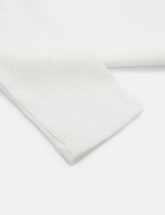 Áo thun dài tay nữ cổ tròn