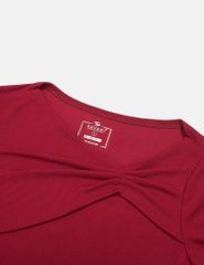 Áo thun dài tay nữ cổ tròn