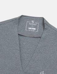 Áo thun dài tay nữ cổ V thêu logo trước ngực