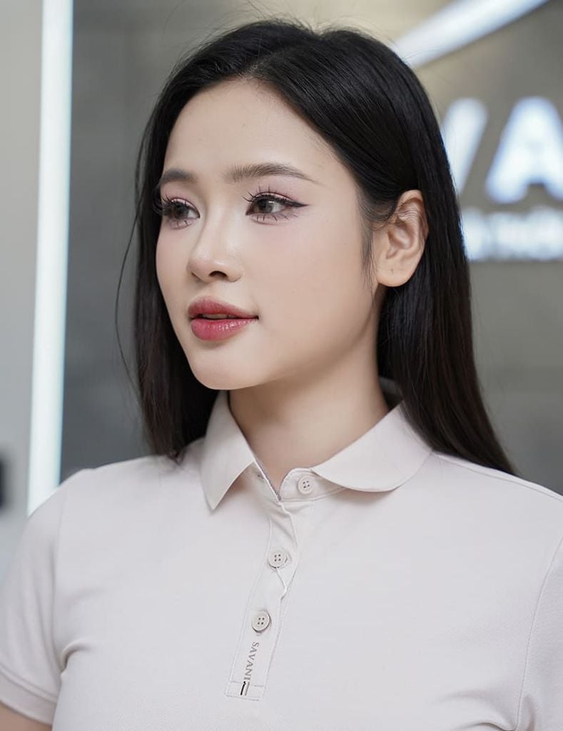 Áo polo nữ mắt chim nẹp cổ in thêu tay