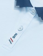 Áo polo nữ hình thêu ở nẹp cổ