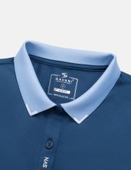 Áo polo nữ hình thêu ở nẹp cổ
