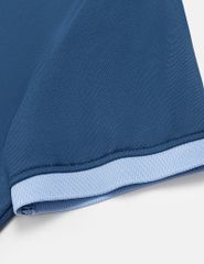 Áo polo nữ hình thêu ở nẹp cổ