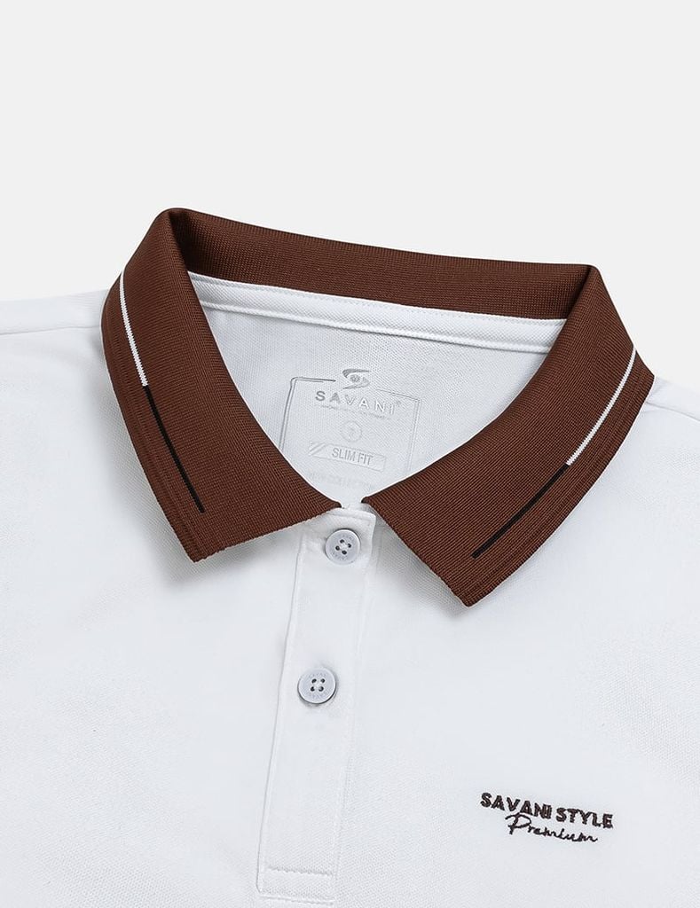 Áo polo nữ hình thêu trước ngực