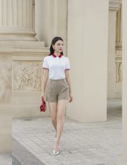 Áo polo ngắn tay nữ hình in trước ngực