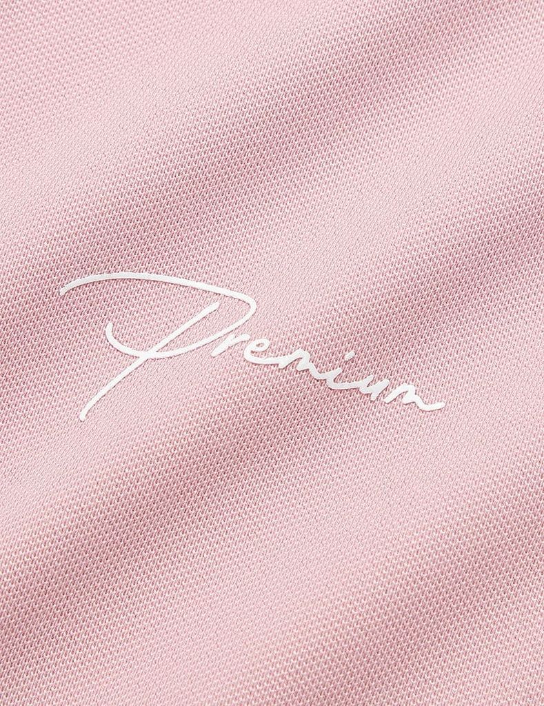 Áo thun ngắn tay có cổ nữ hình in trước ngực