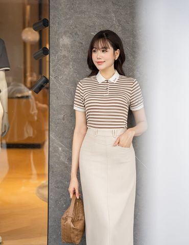 Áo polo ngắn tay nữ kẻ ngang bản cổ thêu logo