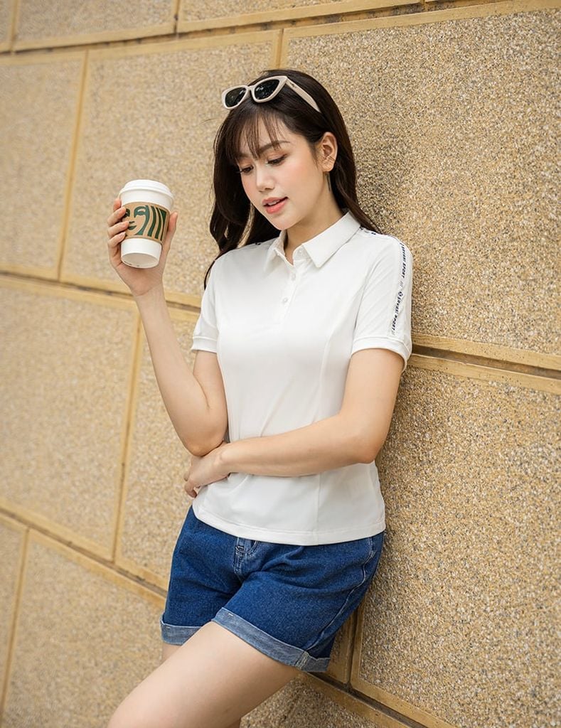 Quần short jean nữ ly bung