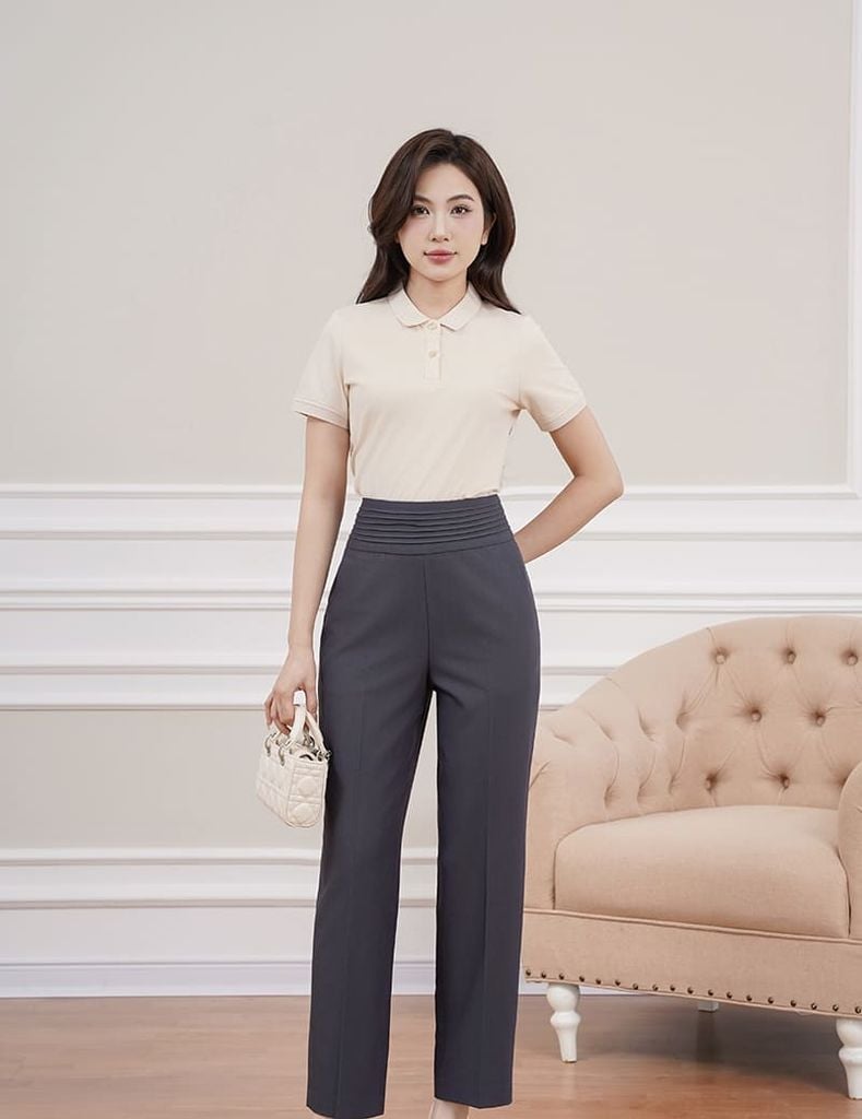 Áo thun ngắn tay có cổ nữ dáng ôm