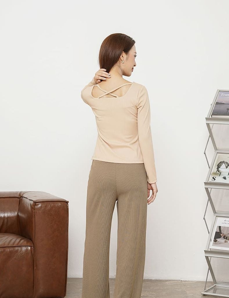 Quần nỉ nữ ống suông dáng rộng