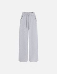 Quần nỉ nữ ống suông sườn gắn mác dệt