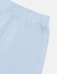 Quần short nữ dệt kim gấu xẻ sườn in trên gấu