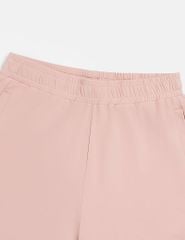 Quần short nữ dệt kim gấu xẻ sườn in trên gấu