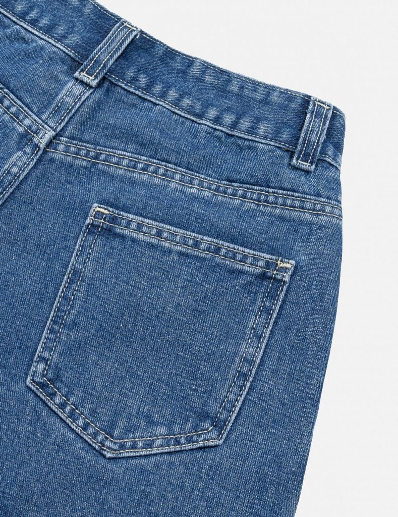 Quần short jean nữ ly bung