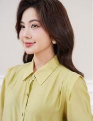 Áo sơ mi ngắn tay nữ vai xếp ly