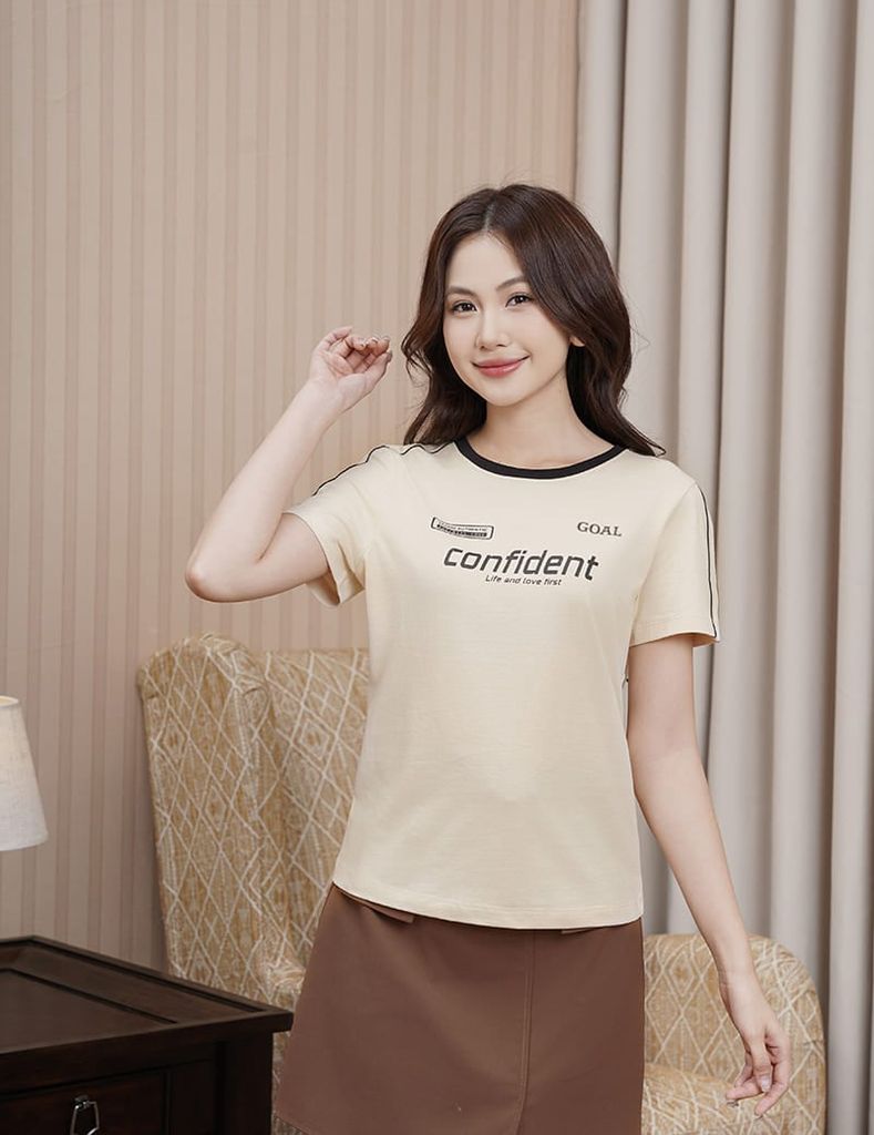 Áo T-shirt nữ phối lé vải dọc vai hình in trước ngực