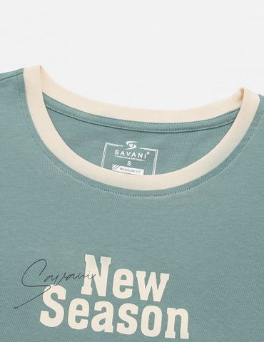 Áo thun ngắn tay cổ tròn nữ hình in trước ngực