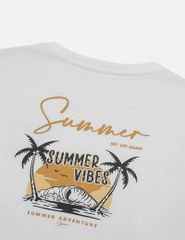 Áo thun ngắn tay cổ tròn nữ hình in trước ngực dáng suông rộng