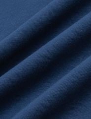 Áo thun nữ dài tay cổ tròn hình in trước ngực