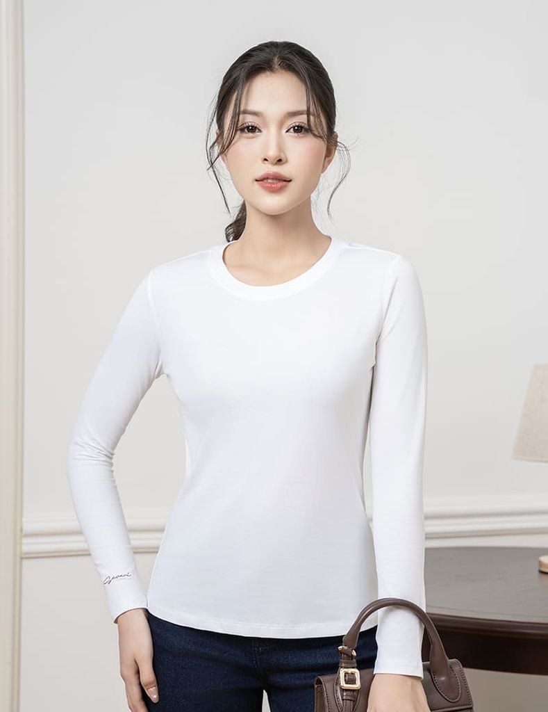 Áo thun dài tay cổ tròn nữ thêu logo