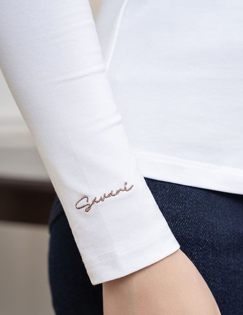 Áo thun dài tay cổ tròn nữ thêu logo