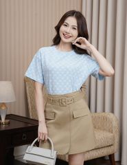 Áo T-shirt ngắn tay cổ tròn in monogram