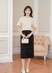 Áo t-shirt ngắn tay nữ cổ tròn in trước ngực