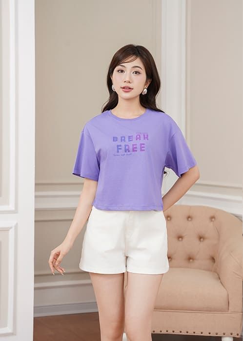 Áo t-shirt ngắn tay cổ tròn nữ croptop hình in trước ngực