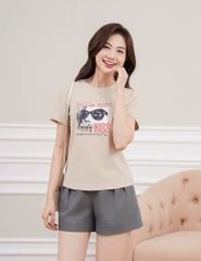 Áo t-shirt nữ ngắn tay cổ tròn in thân trước