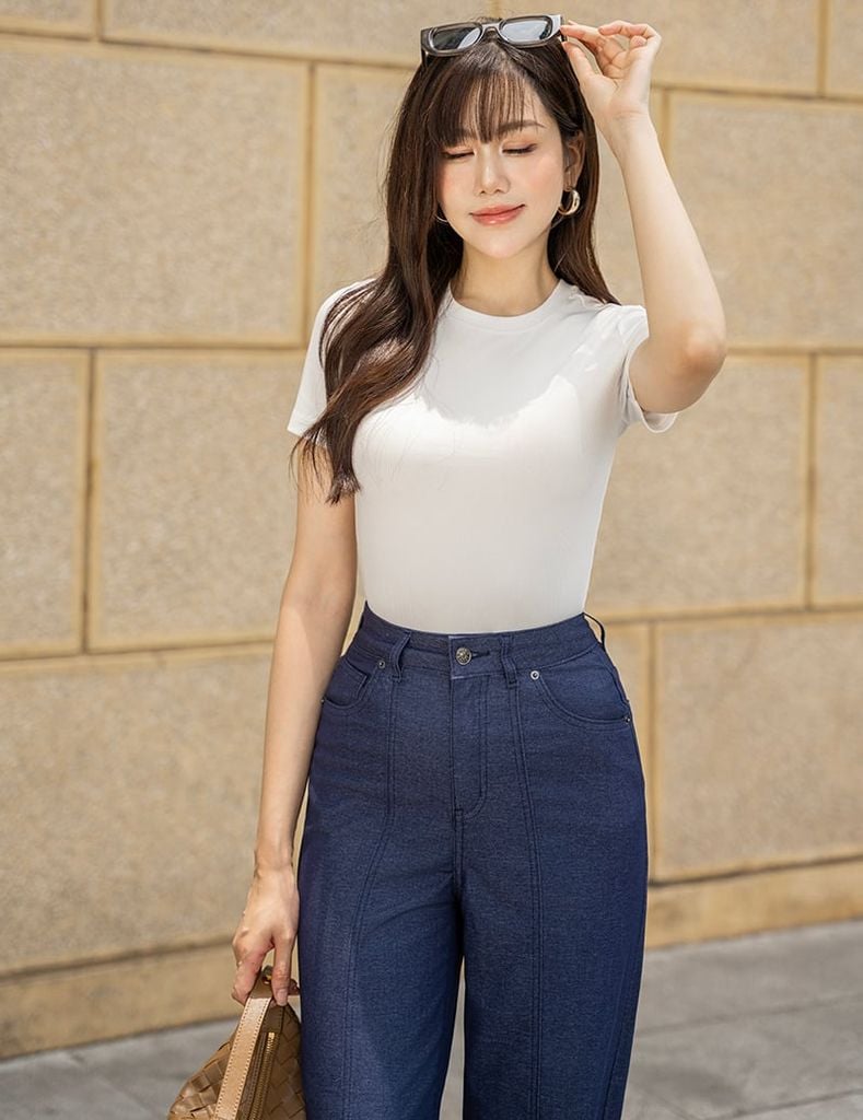 Quần jean nữ ông suông cuốn gấu